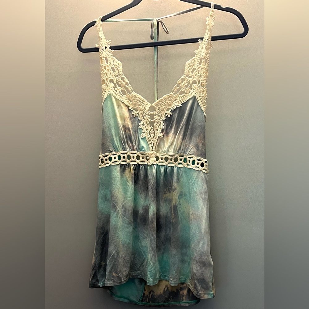 VENUS Mint and Cream Lace Top